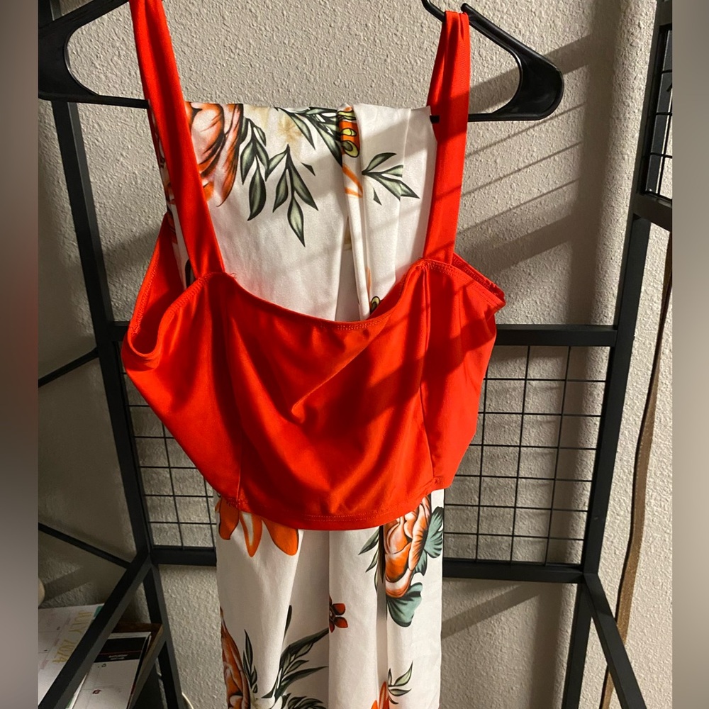 Floral two piece romper set soft material